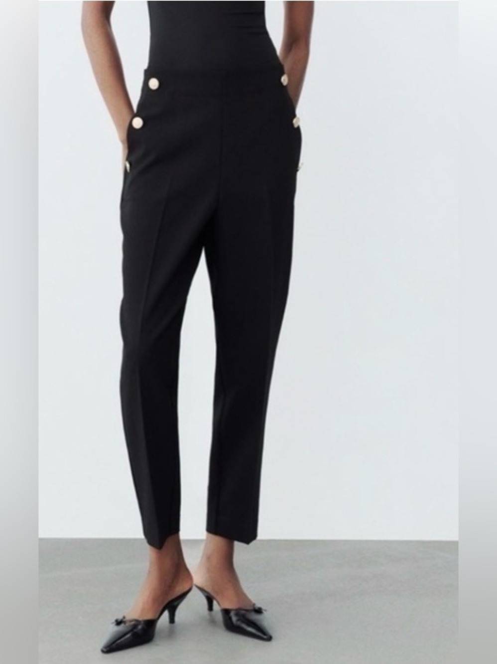 Zara Black Gold Button Cigarette Pants Tapered Trousers NWT Small